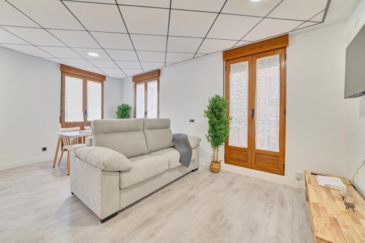 Apartamento Juan Pintxame By Clabao Logroño Exterior foto